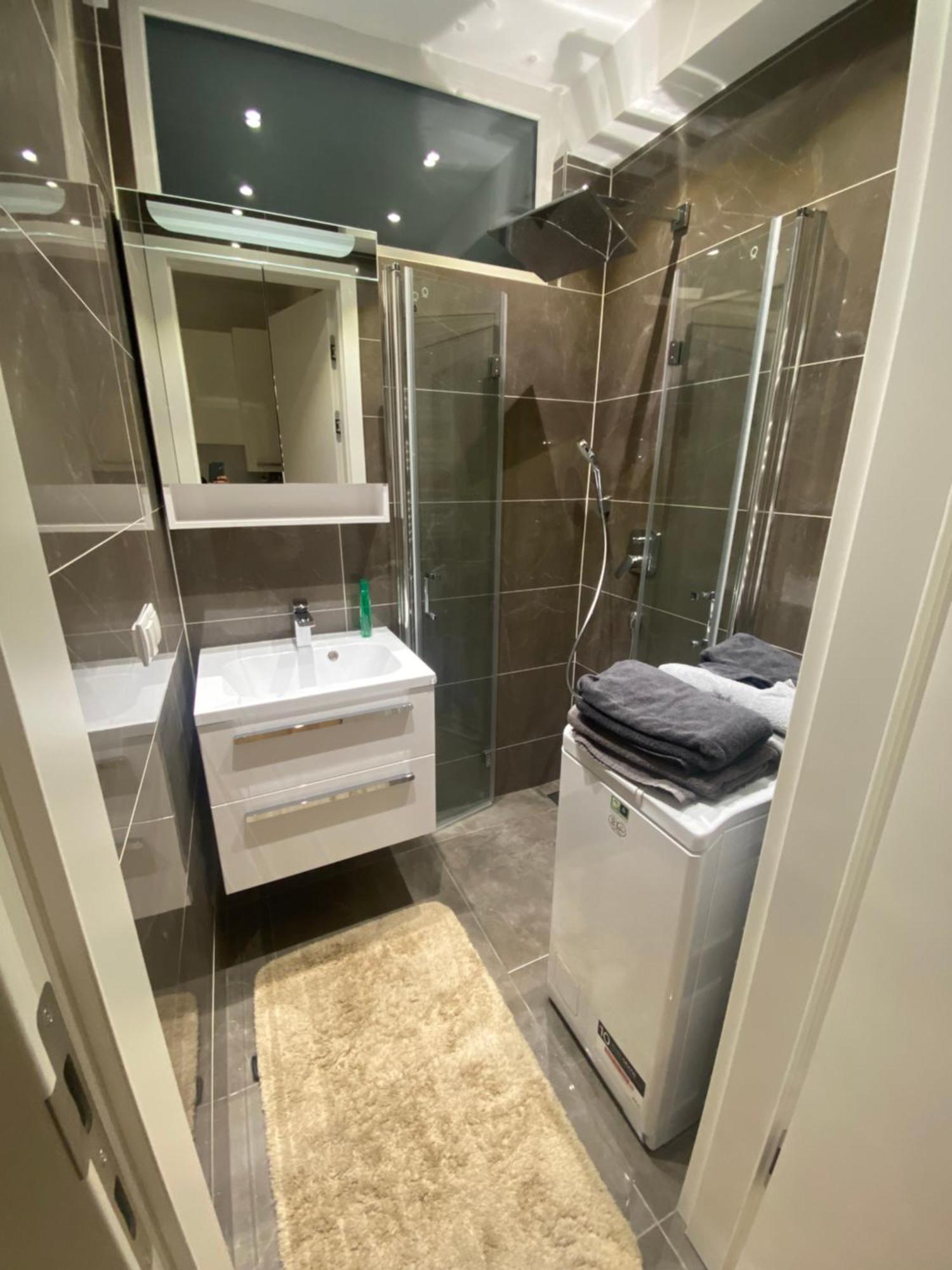 Neicapartmentlandskron 1010 ウィーン エクステリア 写真